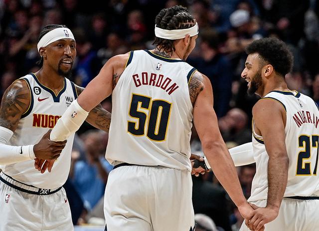 格林官方公布新规，威少引发争议，掀起高潮球迷热议！的简单介绍