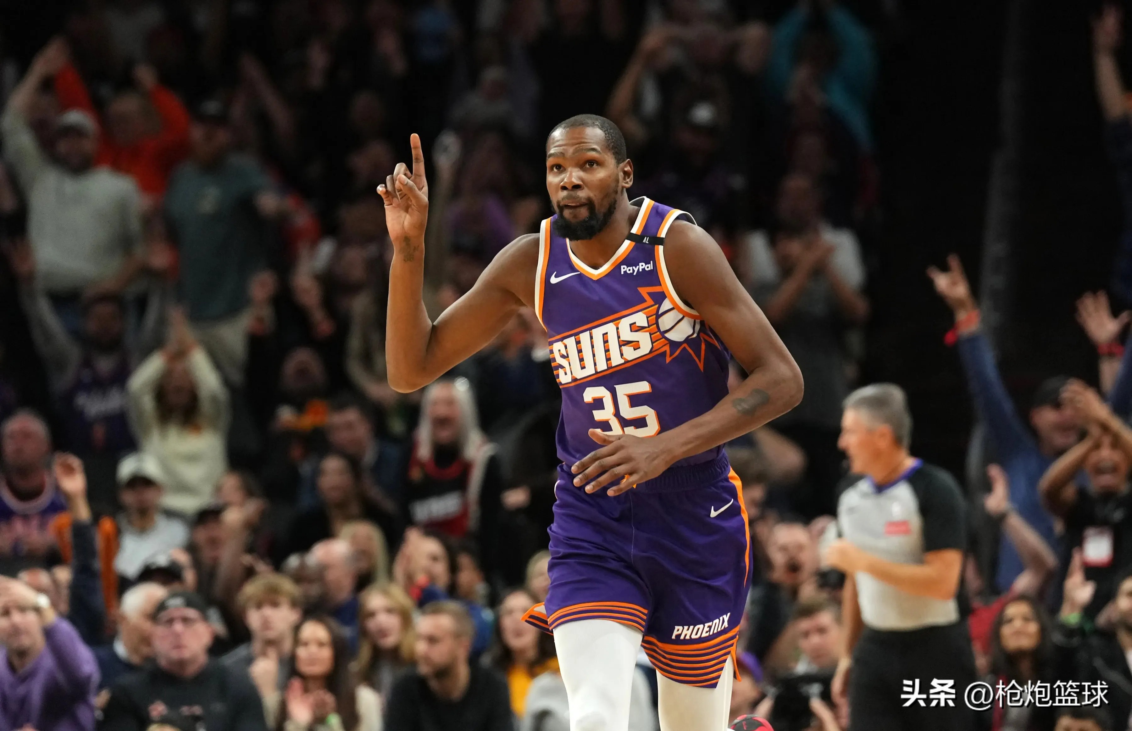 杜兰特意外战胜尤文图斯，出色发挥引爆全场！