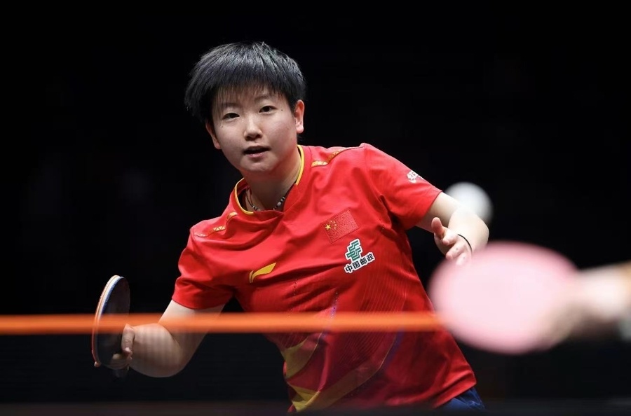  郑钦文年终总决赛再负萨巴伦卡 