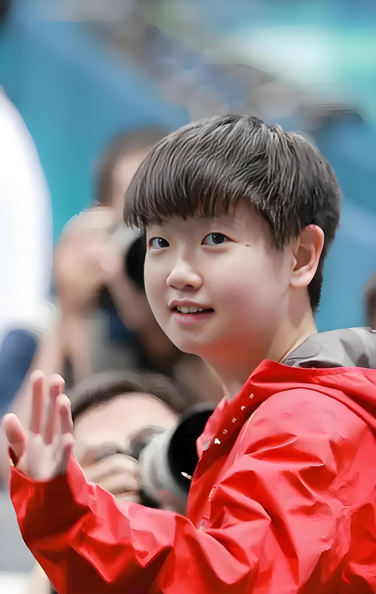  郑钦文年终总决赛再负萨巴伦卡 